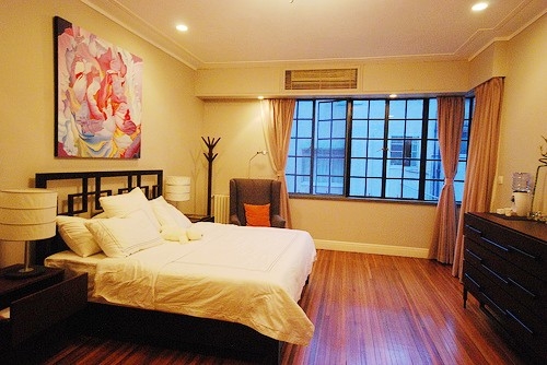 Old Lane House on Yanan W. Road 7bedroom 350sqm ¥37,000 L01104