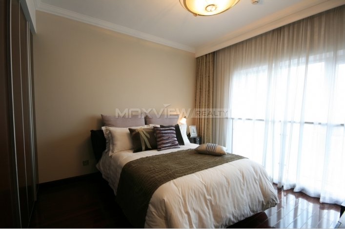 Shimao Riviera Garden   |   世茂滨江花园 3bedroom 237sqm ¥35,000 SH005880