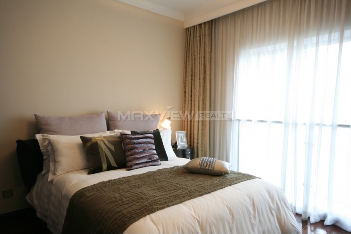 Shimao Riviera Garden   |   世茂滨江花园 3bedroom 237sqm ¥35,000 SH005880