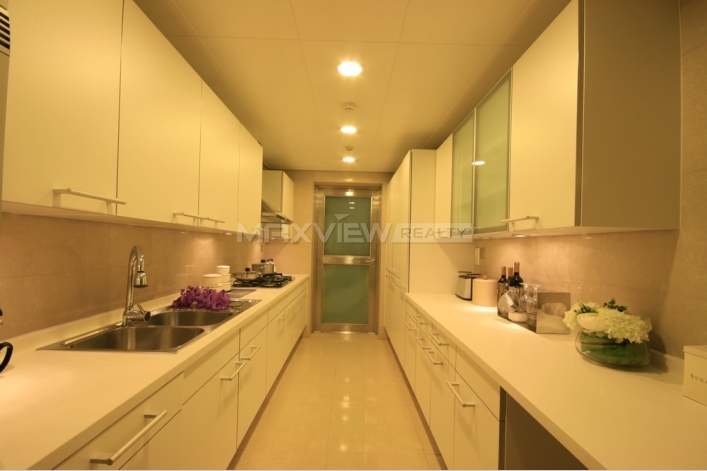 Shimao Riviera Garden   |   世茂滨江花园 3bedroom 237sqm ¥35,000 SH005880