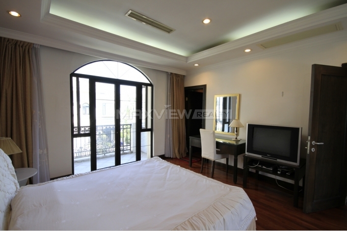 Hongqiao Golf Villa   |   虹桥高尔夫别墅 4bedroom 455sqm ¥46,000 CNV00210