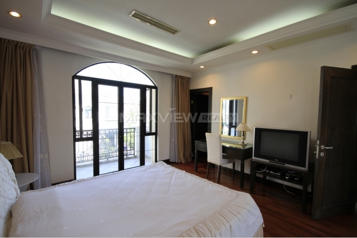 Hongqiao Golf Villa   |   虹桥高尔夫别墅 4bedroom 455sqm ¥46,000 CNV00210