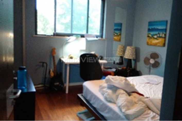 Modern Villa   |   居礼 4bedroom 284sqm ¥45,000 QPV00930