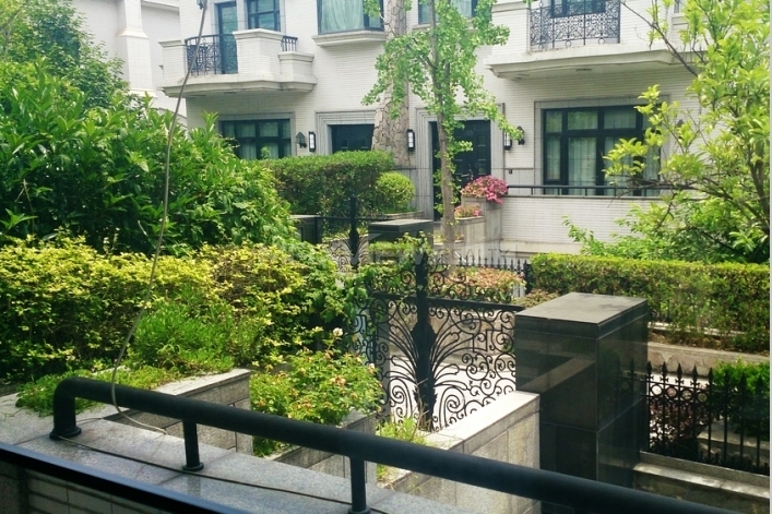Hongqiao Golf Villa   |   虹桥高尔夫别墅 3bedroom 250sqm ¥28,000 SH014389