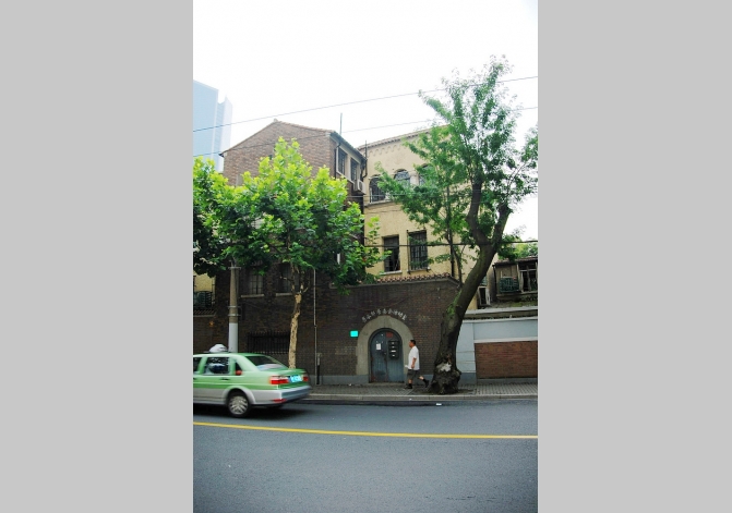 Old Apartment on Yuyuan Road 3bedroom 160sqm ¥32,000 SH004528