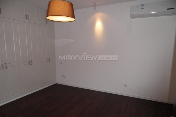 Old Apartment on Nanchang Road 3bedroom 160sqm ¥30,000 SH005939