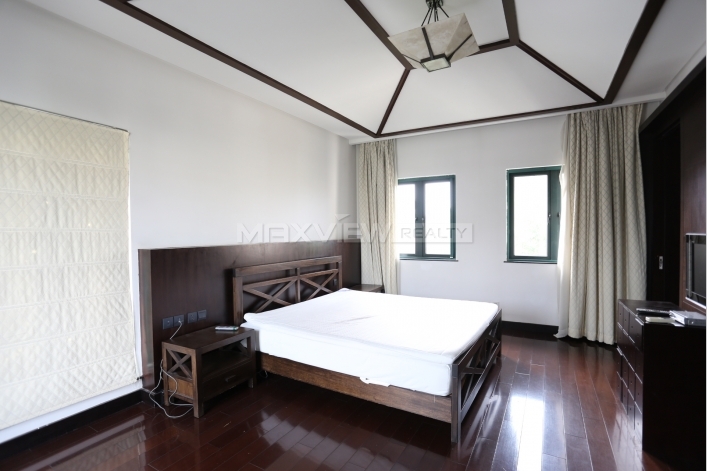 Palm Spring Villa   |   棕榈泉花园 5bedroom 367sqm ¥35,000 PDV01765