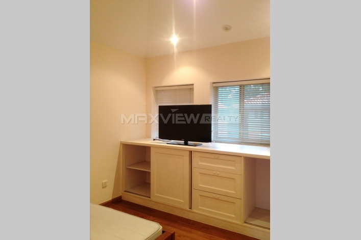 西郊一品花园 4bedroom 325sqm ¥42,000 CNV00676