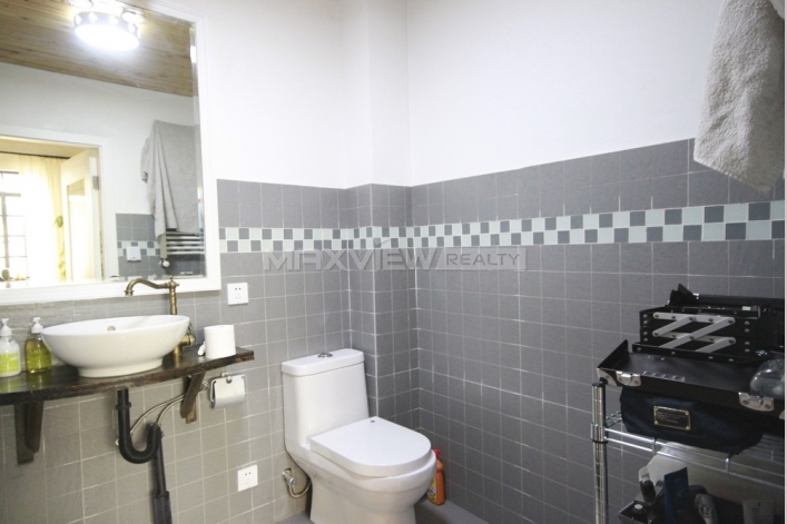 Old Lane House on Wulumuqi M. Road 3bedroom 150sqm ¥26,000 SH009201