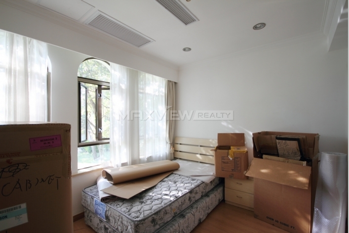 Green Valley Villa   |   绿谷别墅 5bedroom 250sqm ¥58,000 SH013102