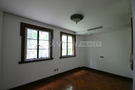 Old Lane House on Nanjing W. Road  5bedroom 350sqm ¥75,000 L00631
