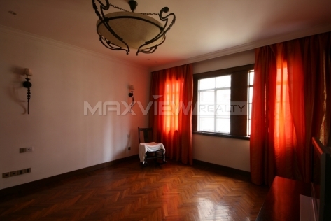 Old Lane House on Nanjing W. Road  5bedroom 350sqm ¥75,000 L00631