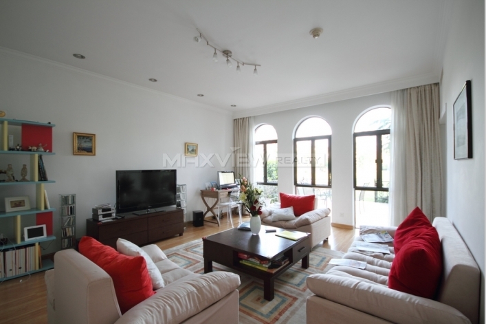 Green Valley Villa   |   绿谷别墅 5bedroom 280sqm ¥60,000 SH013103