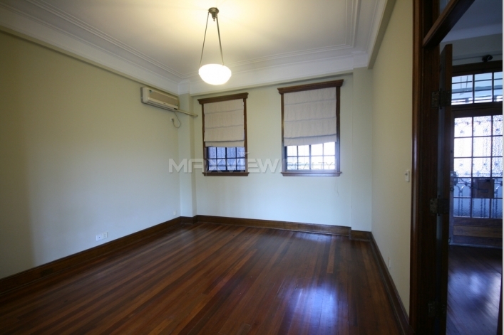 Old Apartment on Huaihai M. Road 2bedroom 176sqm ¥28,000 SH001539