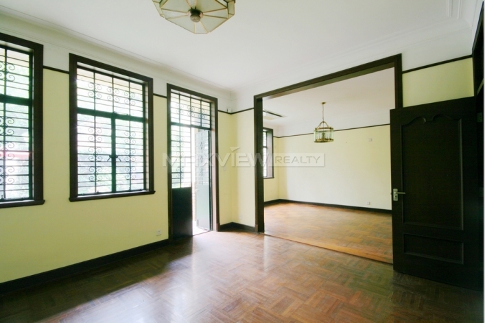 Old Garden House on Fumin Road 4bedroom 330sqm ¥72,000 SH001275