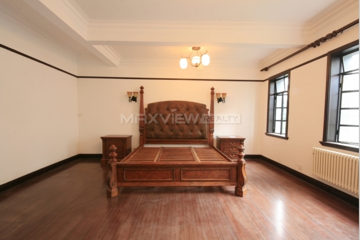 Old Garden House on Weihai Road 5bedroom 230sqm ¥45,000 L01197