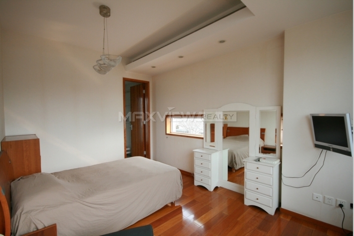 Lakeside Ville   |   湖畔佳苑 4bedroom 395sqm ¥45,000 QPV00443