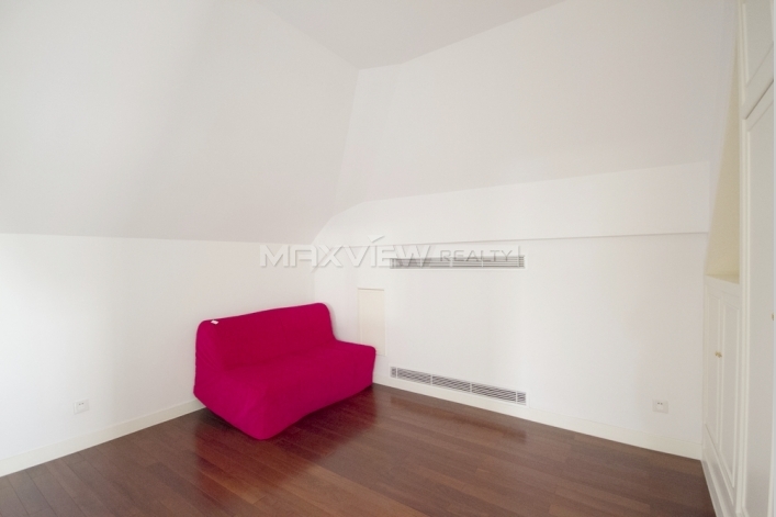 Dongjiao Villa   |   东郊花园 4bedroom 500sqm ¥50,000 PDV00089