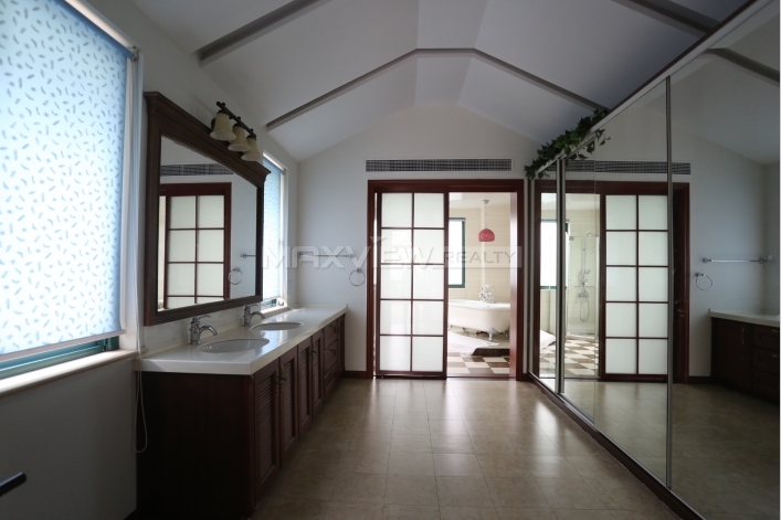 Garden Inside Garden   |   西郊园中园 4bedroom 380sqm ¥36,000 QPV01314