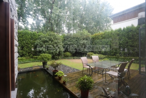 Lakeside Ville   |   湖畔佳苑 4bedroom 280sqm ¥40,000 QPV00418