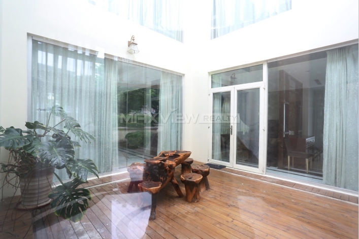 Lakeside Ville   |   湖畔佳苑 3bedroom 280sqm ¥40,000 SH014870