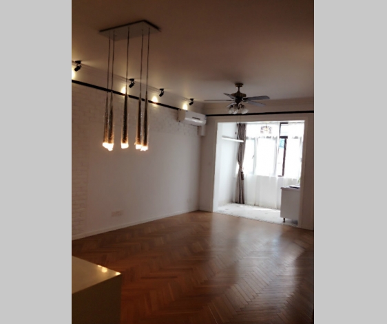 Old Apartment on Huaihai M. Road 3bedroom 150sqm ¥26,000 SH012398