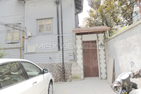 Old Apartment on Fenyang Road 3bedroom 200sqm ¥40,000 SH013116