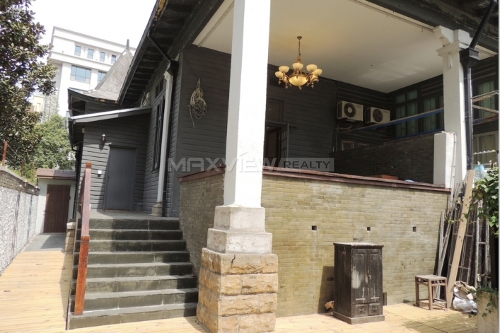 Old Apartment on Fenyang Road 3bedroom 200sqm ¥40,000 SH013116