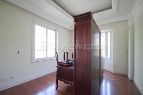 Emerald Forest   |   绿宝森林 6bedroom 684sqm ¥100,000 SH013100