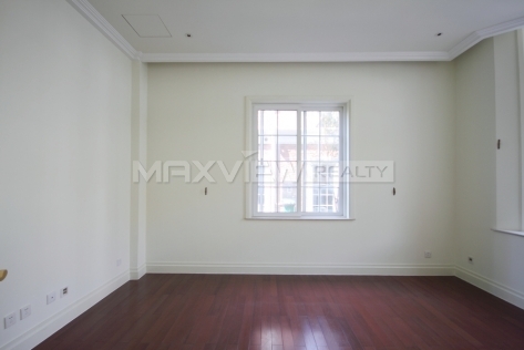 Emerald Forest   |   绿宝森林 6bedroom 684sqm ¥100,000 SH013100