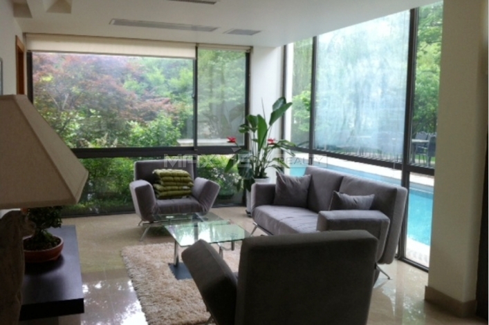 Modern Villa   |   居礼 4bedroom 500sqm ¥55,000 QPV00947