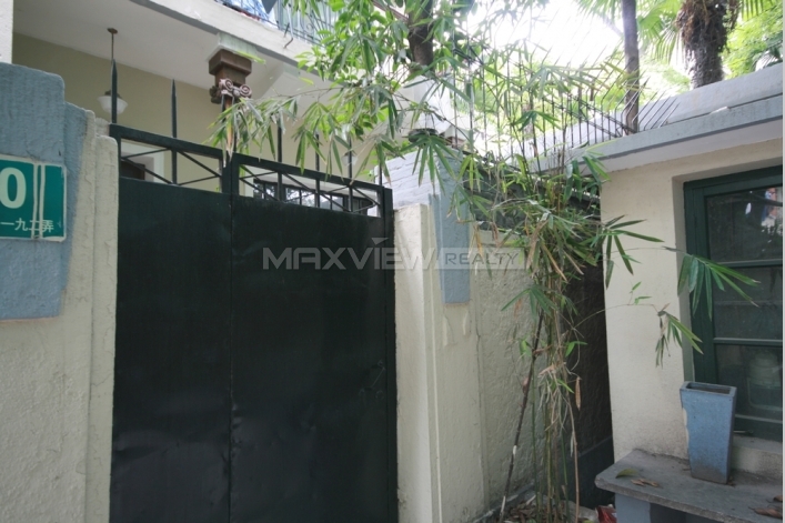 Old Lane House on Beijing W. Road  3bedroom 190sqm ¥32,000 SH001095