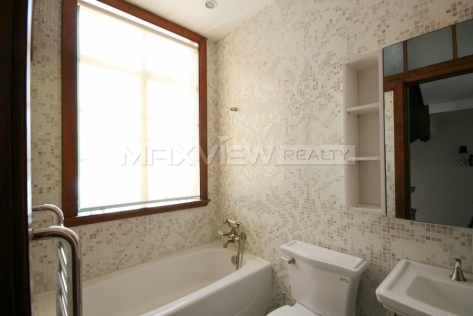 Old Lane House on Zhenning Road 4bedroom 200sqm ¥50,000 SH000588