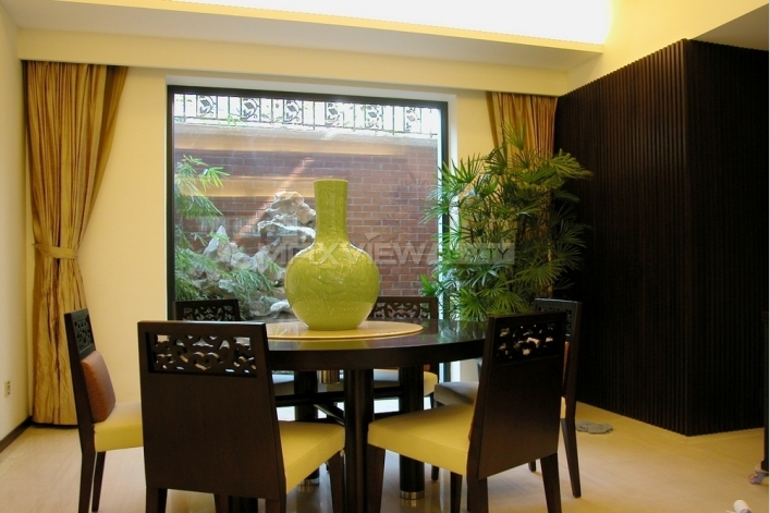 Old Lane House on Jianguo W. Road 4bedroom 350sqm ¥65,000 L01166