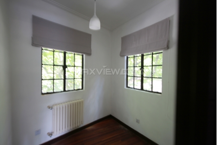 Old Lane House on Yongjia Road 4bedroom 250sqm ¥40,000 L01333