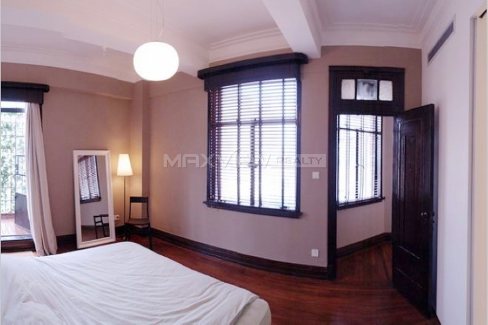 Old Apartment on Fuzhou Road near The Bund 1bedroom 110sqm ¥20,000 SH001931