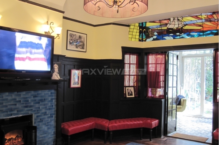 Old Lane House on Wulumuqi N. Road  1bedroom 80sqm ¥18,000 SH005293
