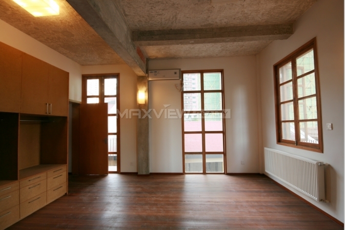 Old Lane House on Shaanxi S. Road 2bedroom 195sqm ¥32,000 SH000384