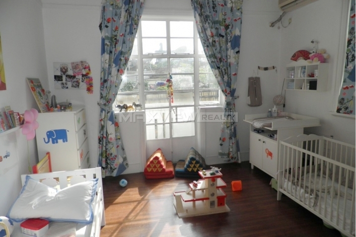 Old Lane House on Zhenning Road 3bedroom 220sqm ¥28,000 SH006204