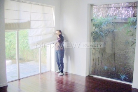 Old Garden House on Changle Road 5bedroom 400sqm ¥65,000 L00498