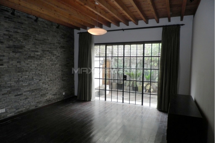 Old Lane House on Wuyuan Road  4bedroom 240sqm ¥28,000 L00412