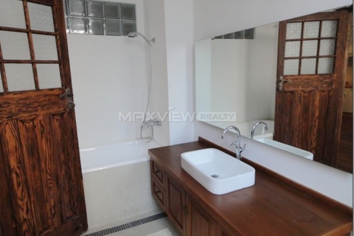 Old Lane House on Yanqing Road 1bedroom 80sqm ¥18,000 SH006750