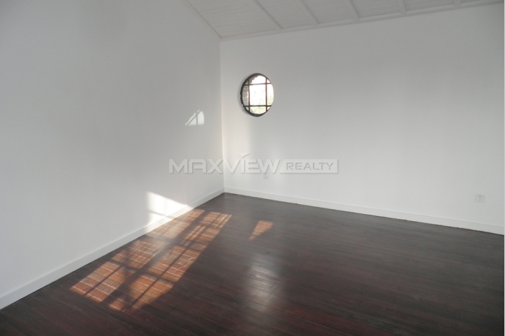 Old Apartment on Yuyuan Road 3bedroom 160sqm ¥26,000 SH004528