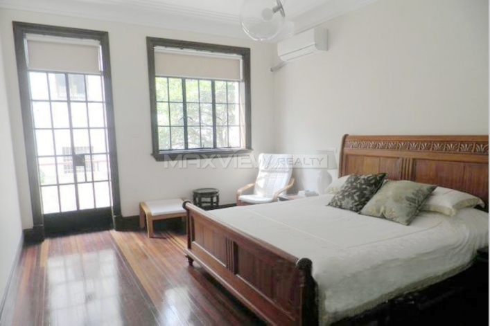 Old Apatment on Beijing W. Road  2bedroom 96sqm ¥22,000 SH006615