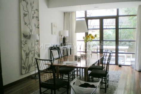 Old Lane House on Gaoan Road 5bedroom 300sqm ¥70,000 SH011383