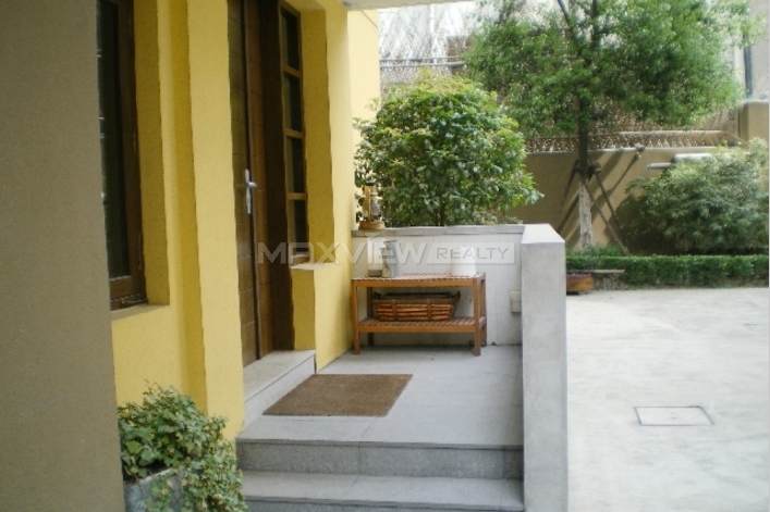 Old Lane House on Gaoan Road 5bedroom 300sqm ¥70,000 SH011383