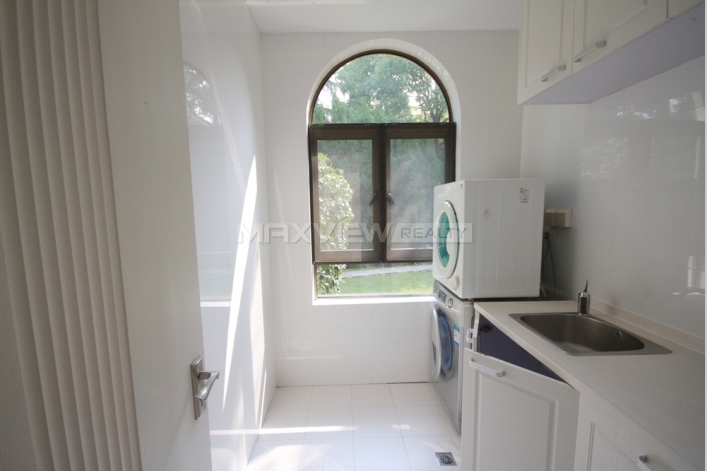 Green Valley Villa   |   绿谷别墅 4bedroom 260sqm ¥50,000 SH015100