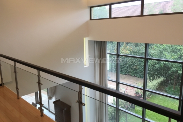 Modern Villa   |   居礼 6bedroom 330sqm ¥45,000 QPV00969