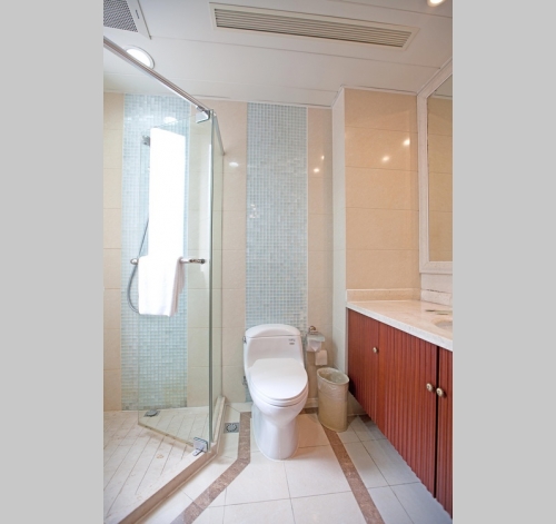 Gubei Qiangsheng Garden   |   古北强生花园  3bedroom 148sqm ¥25,000 SH011240