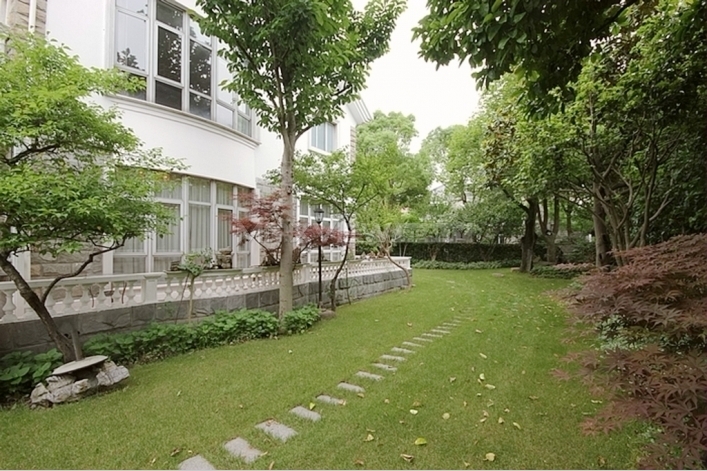 Oriental Garden   |   东方花园 4bedroom 300sqm ¥35,000 SH015512